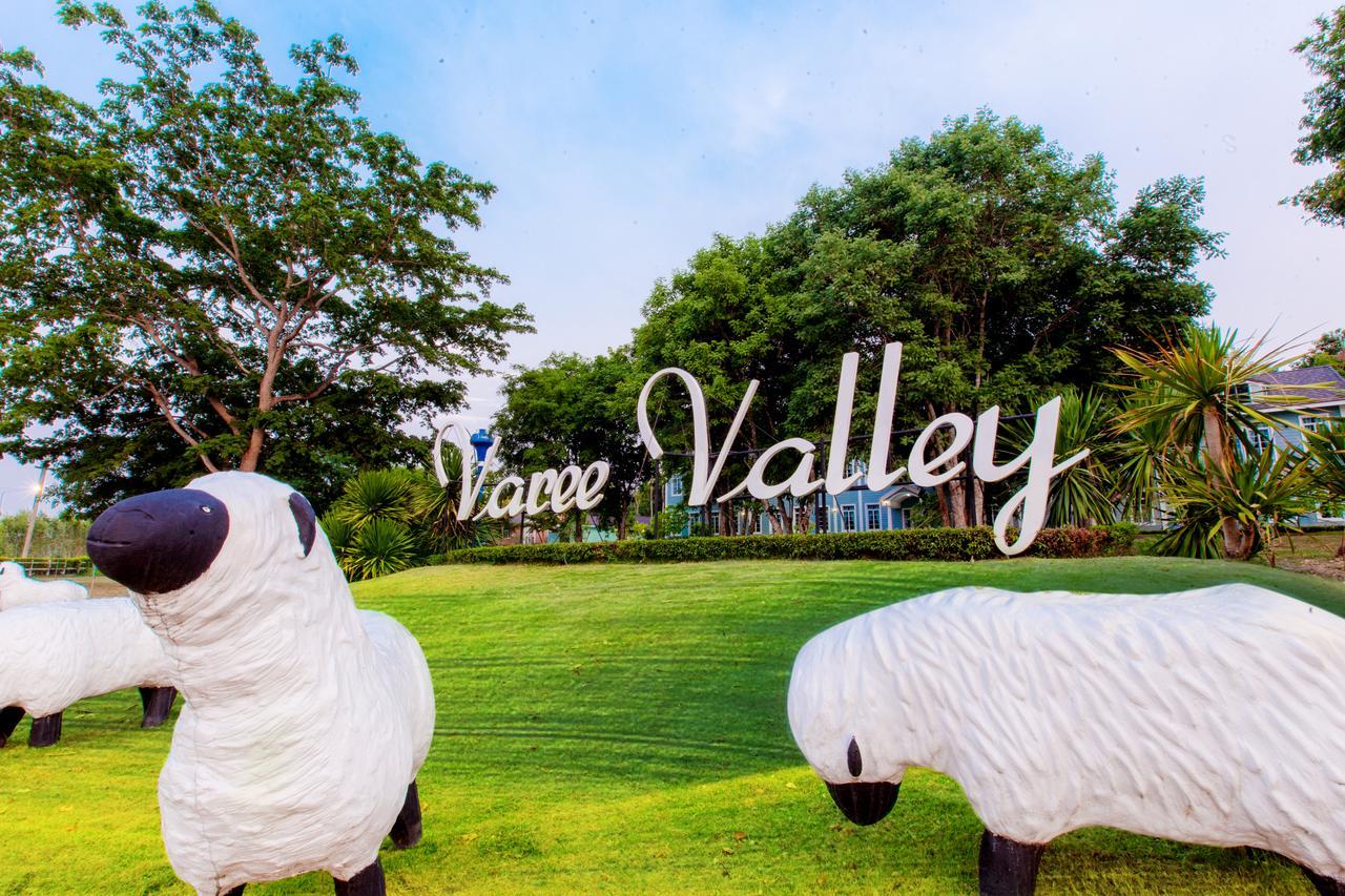 Varee Valley Resort And Restaurant Κον Καέν Εξωτερικό φωτογραφία